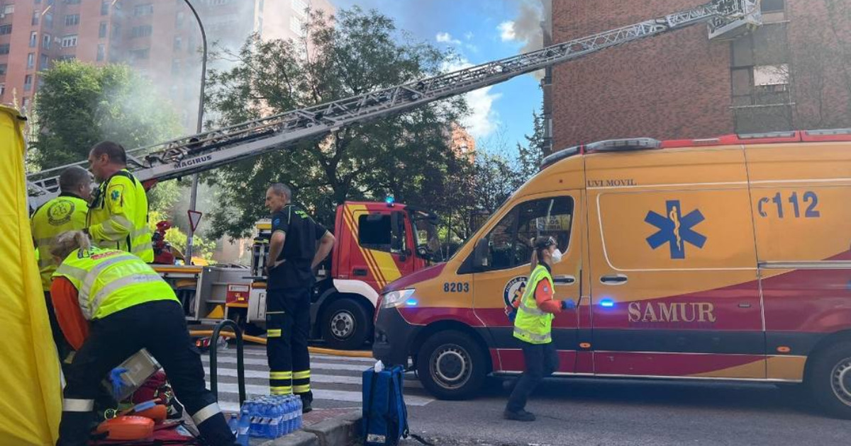 incendio en un edificio de Puente de Vallecas