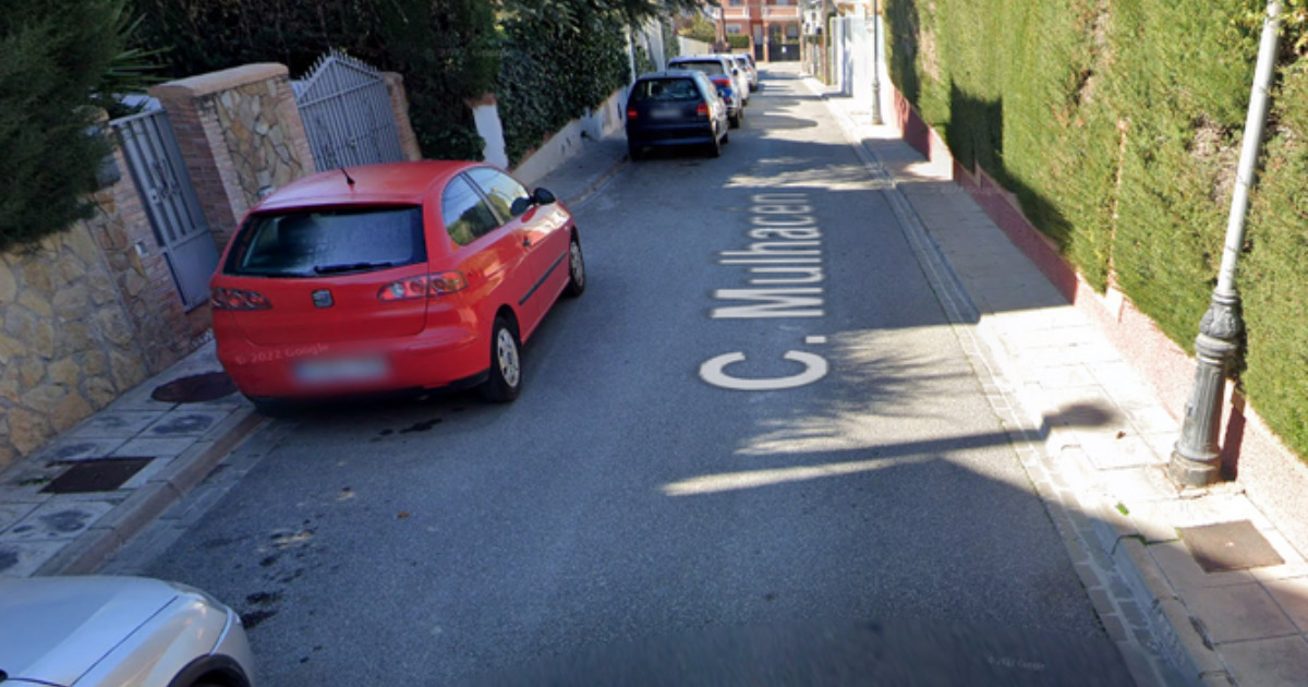 Calle Mulhacén donde ha ocurrido el accidente.