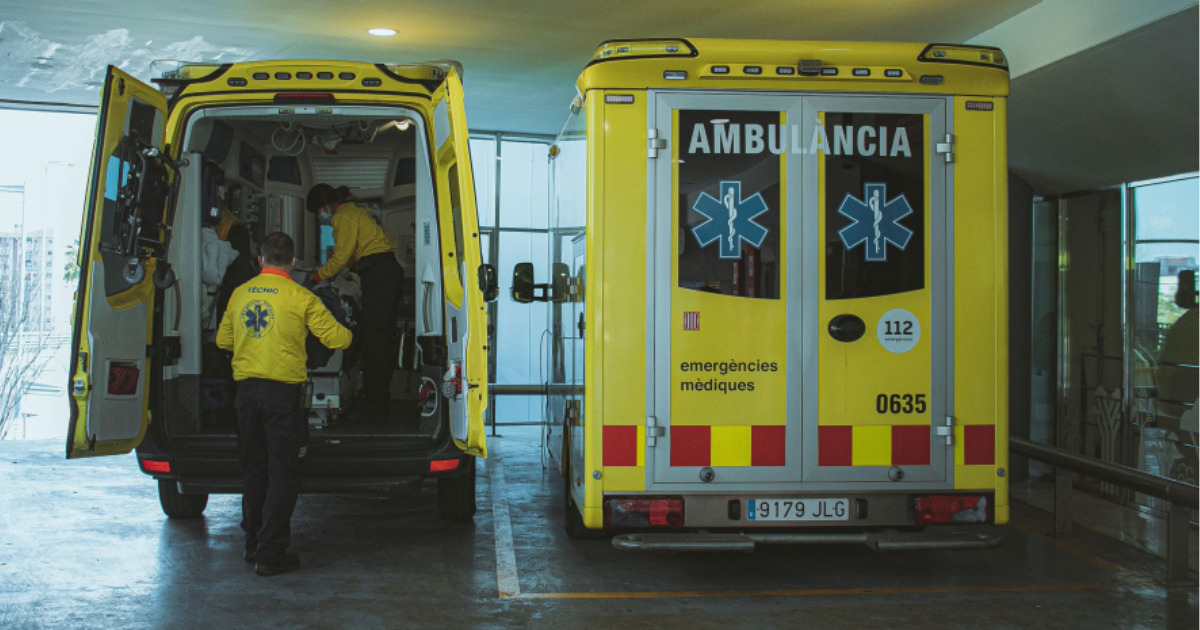 Imagen de archivo de una unidad móvil del Servei d'Emergències Mèdiques (SEM) de Catalunya