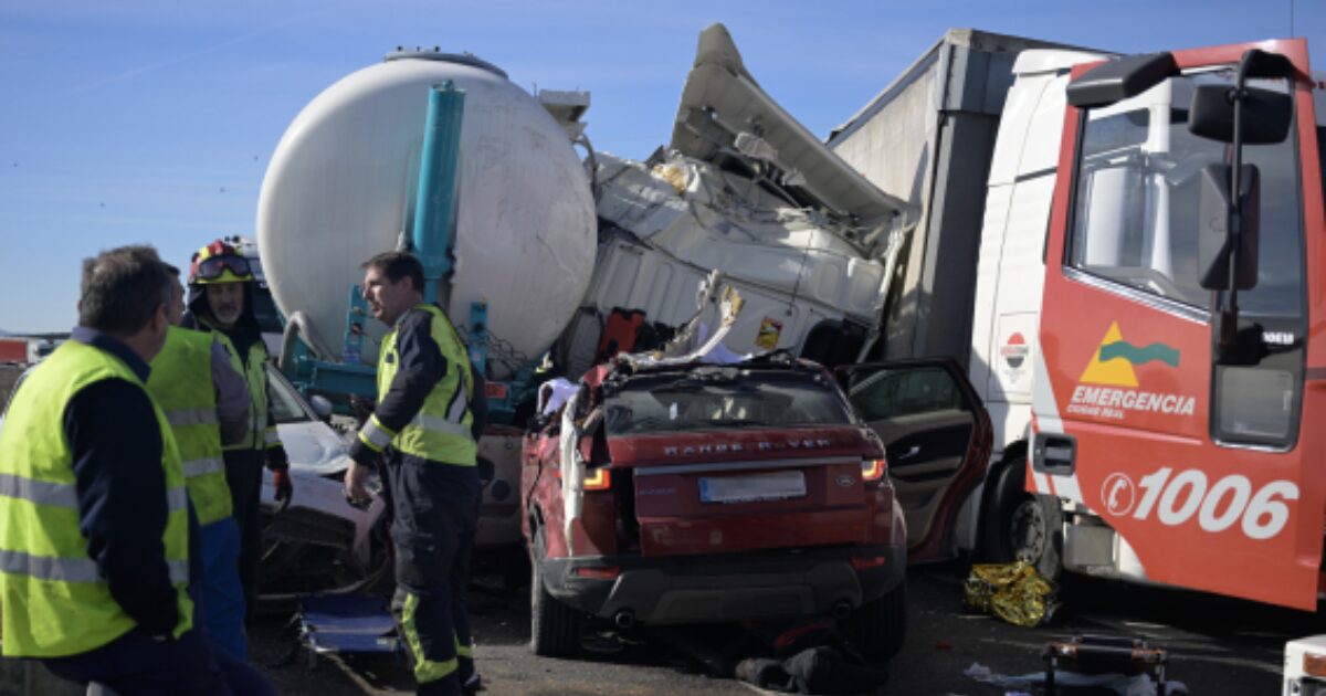 Cuatro personas han muerto y 18 han resultado heridas