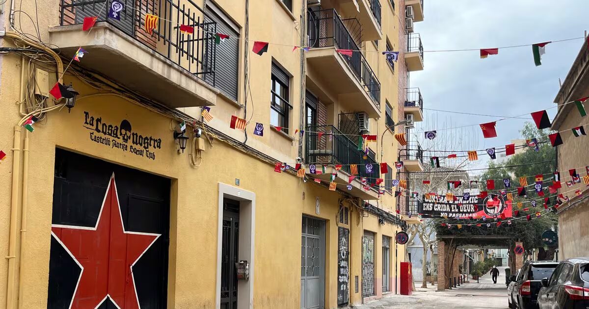 Sede de la colla junto a la que se produjo la paliza en Castellón.