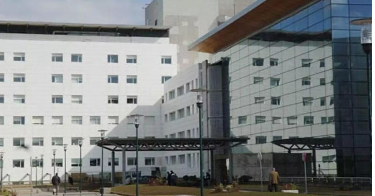 El herido en el accidente fue trasladado al hospital Arquitecto Marcide de Ferrol.