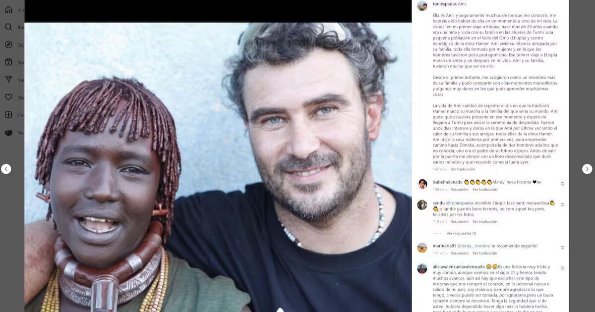 Fotografía tomada de la cuenta en Instagram de Toni Espadas, donde aparece junto a una joven en uno de sus primeros viajes a Etiopía.