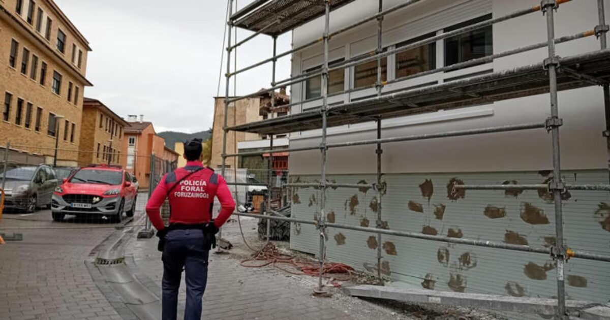 Muere un hombre de 55 años tras sufrir un accidente laboral en una obra en la localidad navarra de Aoiz